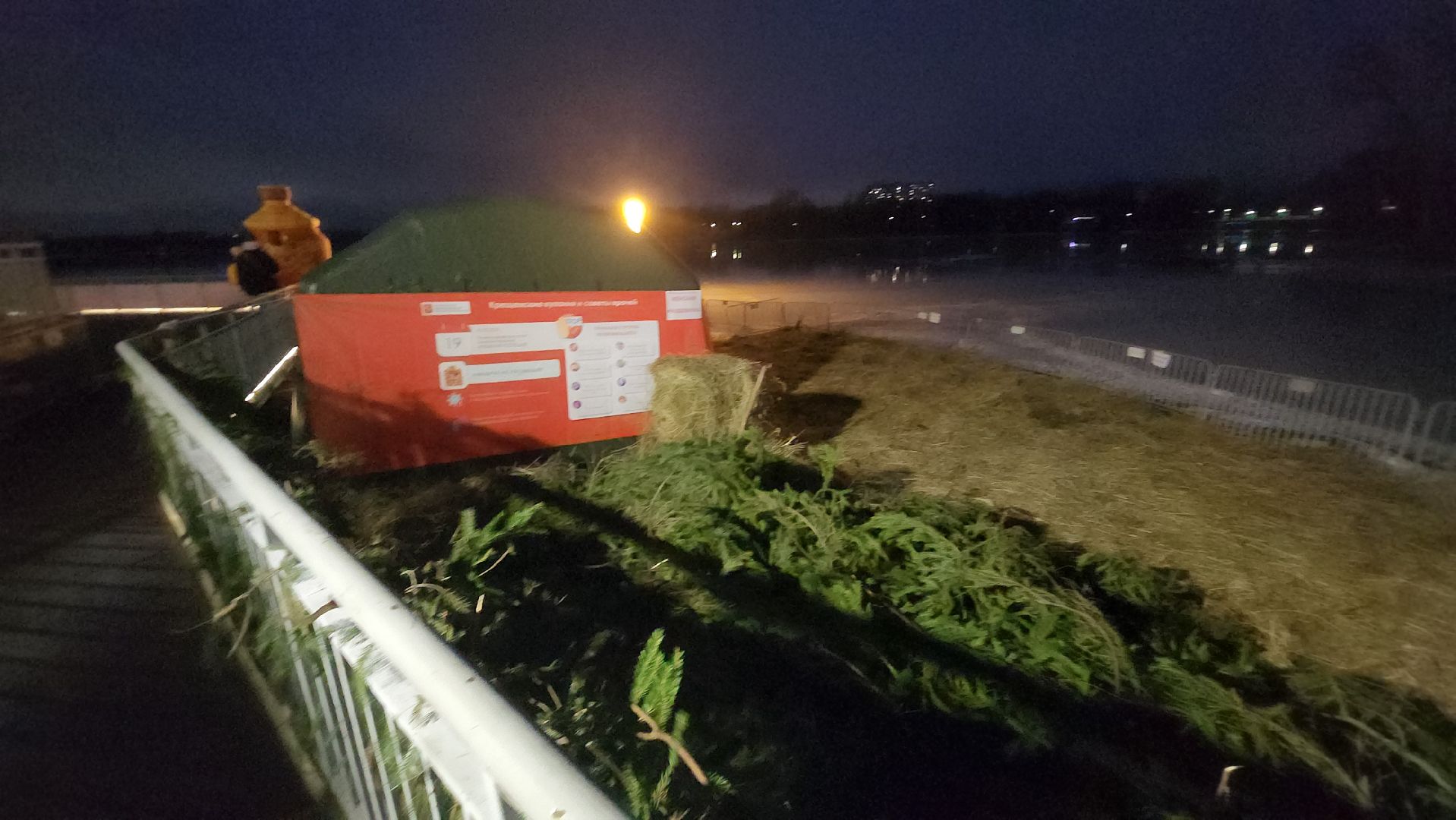 долгопрудный, крещение господне, ледяные фигуры, купели, арка, крестный ход,