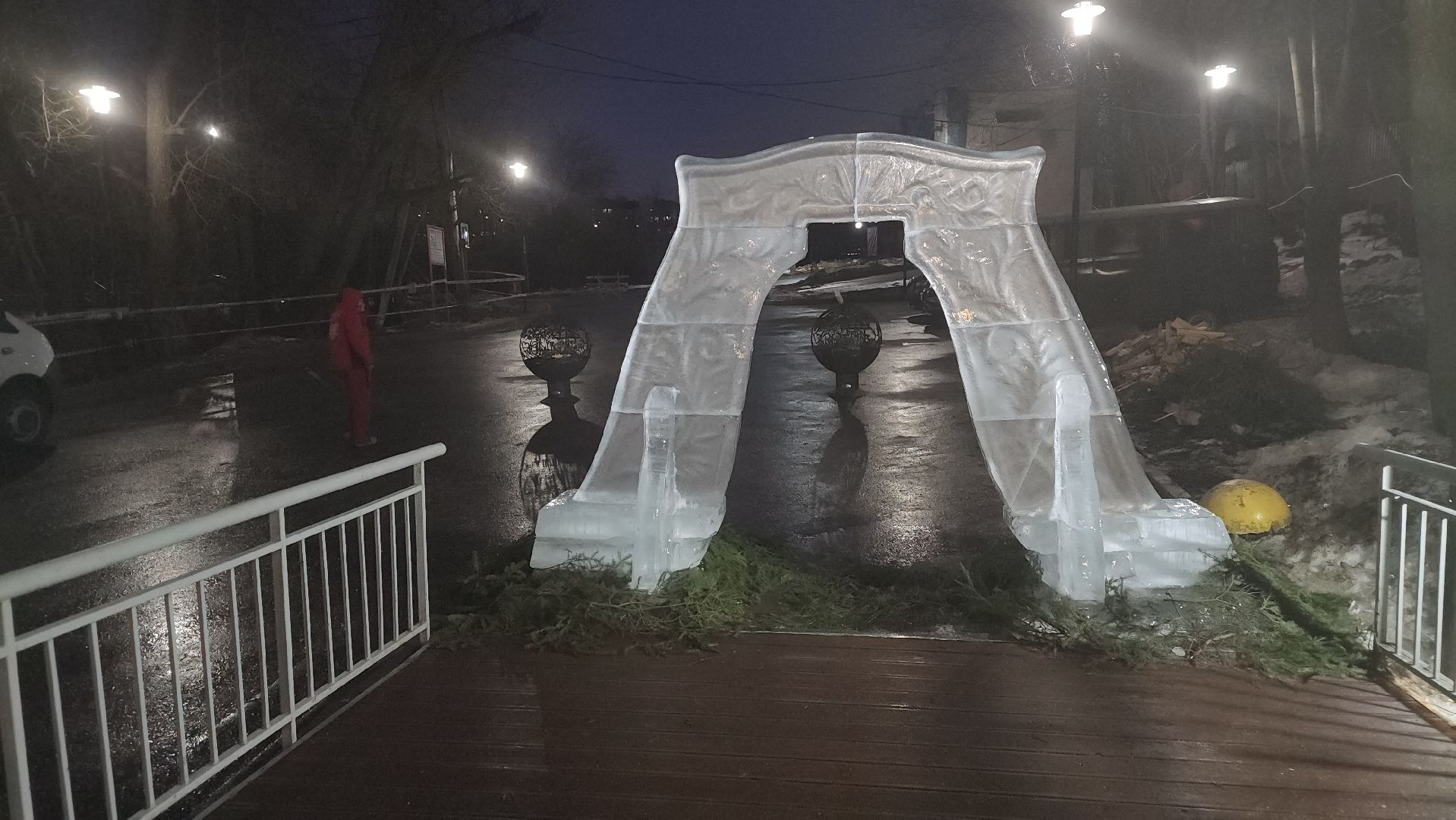 долгопрудный, крещение господне, ледяные фигуры, купели, арка, крестный ход,