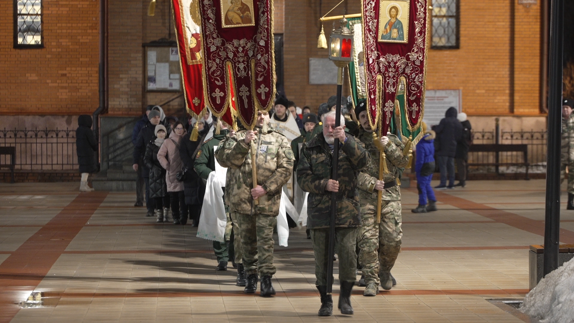 вертикалки, крещение господне, крещение во власихе, храм РВСН, Храм во Власихе, крестный ход,