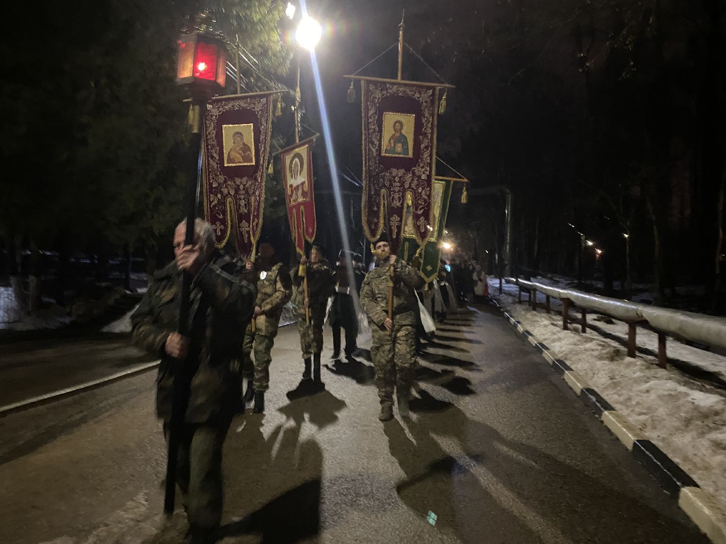 вертикалки, крещение господне, крещение во власихе, храм РВСН, Храм во Власихе, крестный ход,