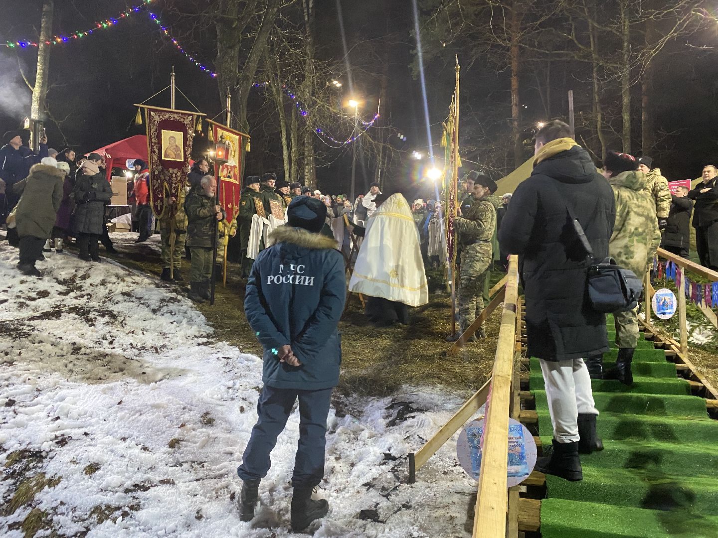 вертикалки, крещение господне, крещение во власихе, храм РВСН, Храм во Власихе, крестный ход,