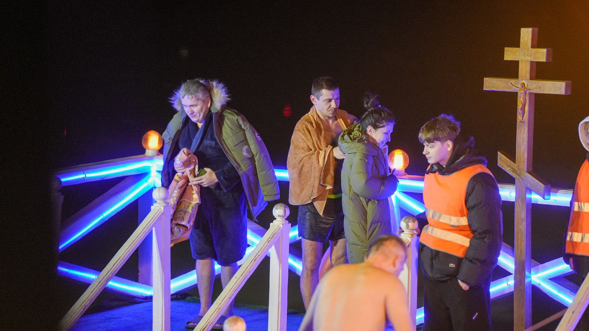 вертикалка, крещенские купания, купель, вертикалка,