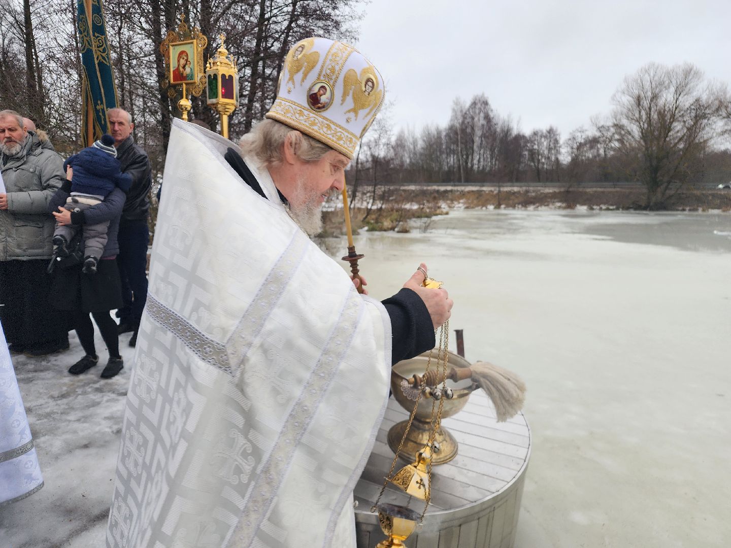 крещение, освящение воды, источник, фрязино, вертикалки,