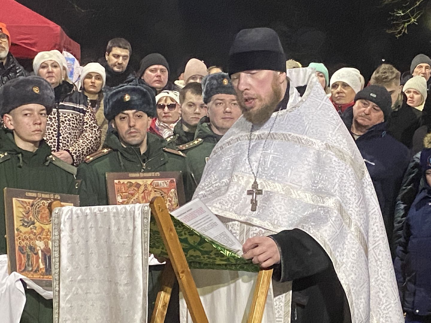 вертикалки, крещение во власихе, крещение господне, храм РВСН, храм во власихе, крещенские купания,