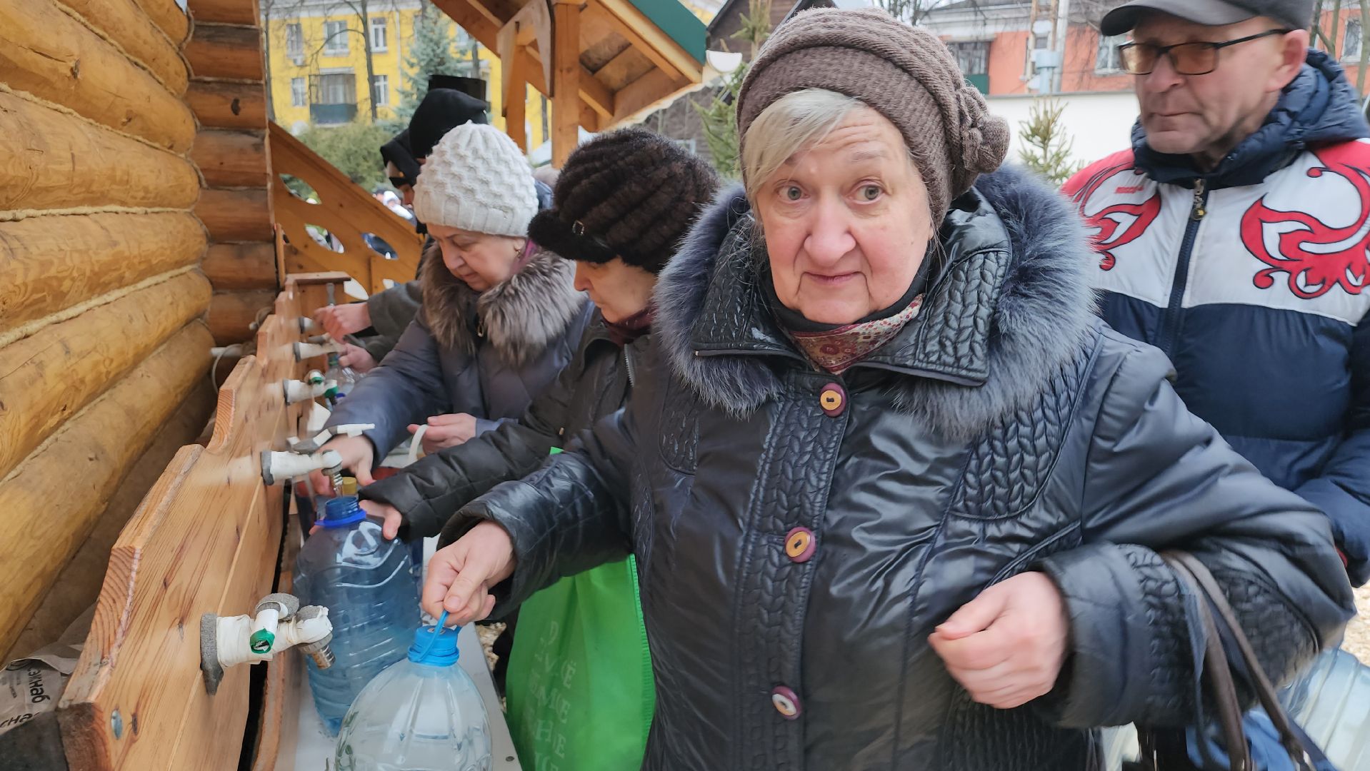 Люберцы, крещение, преображенский собор, верующие, вода,