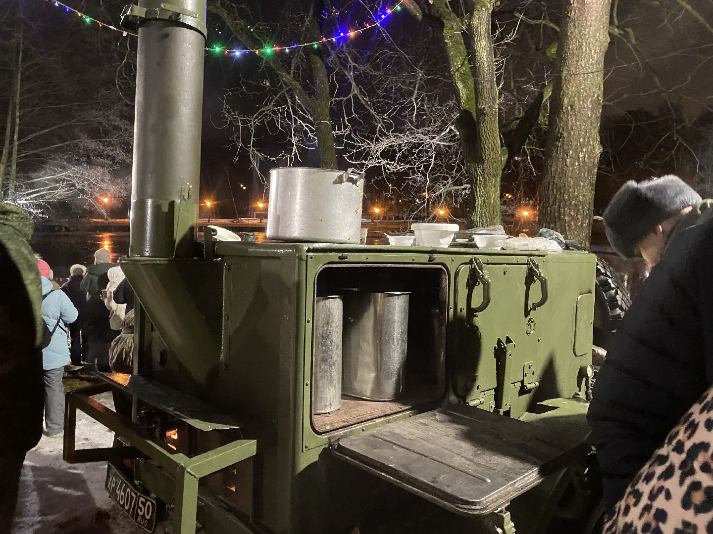 крещение, крещение во власихе, крещение господне, среднее озеро Власиха, купель во Власихе, вертикалки