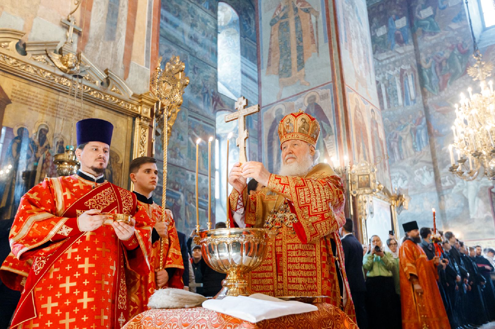 Сергиев Посад, Сергиево-Посадский городской округ, Троице-Сергиева Лавра, Патриарх Кирилл, Богослужения