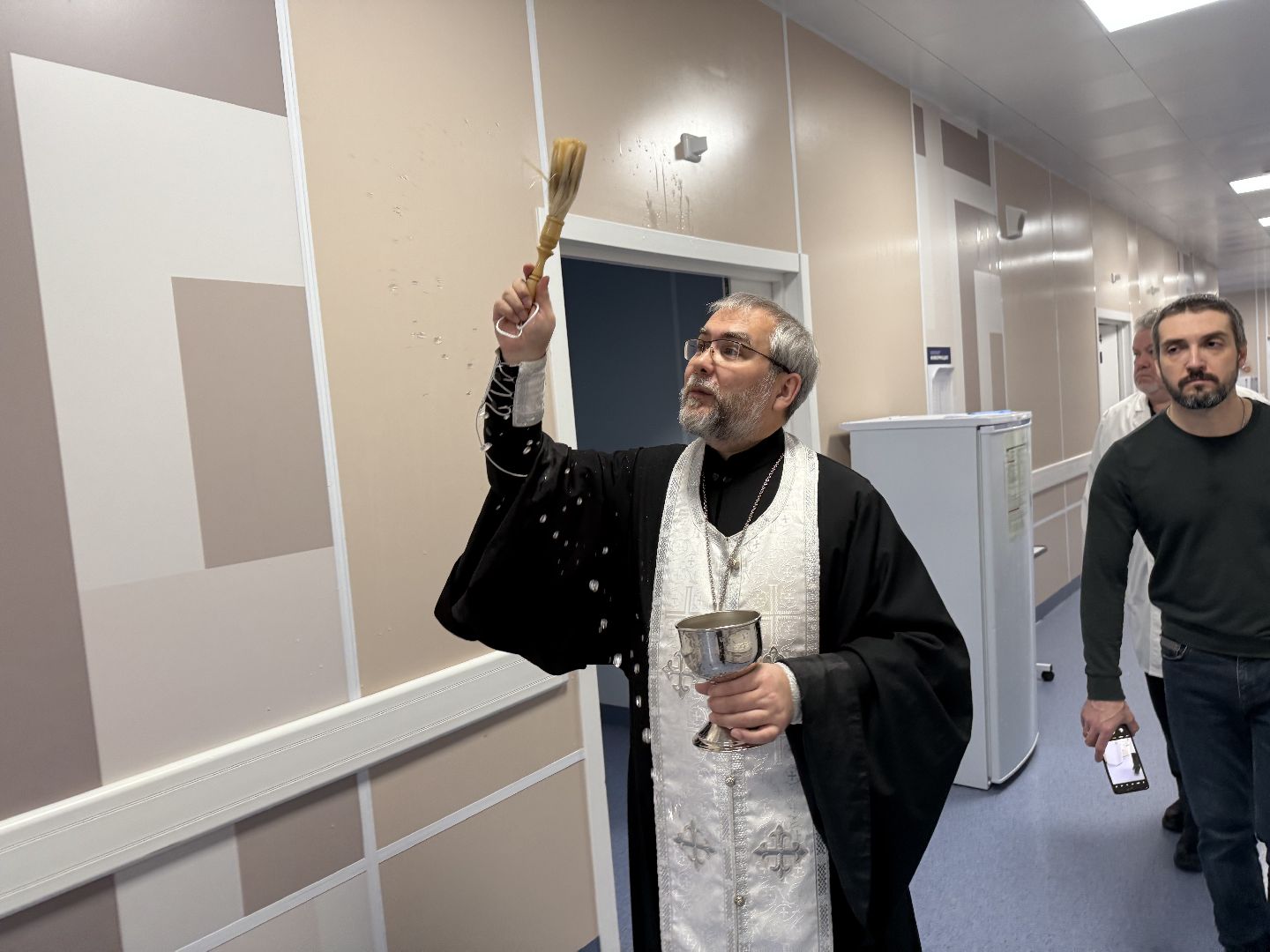 крещение господне, молебен, окропление помещений,