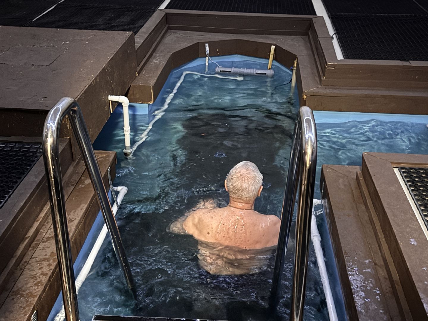 Крещение в Одинцово, Купель в Лесном городке, вертикалки,