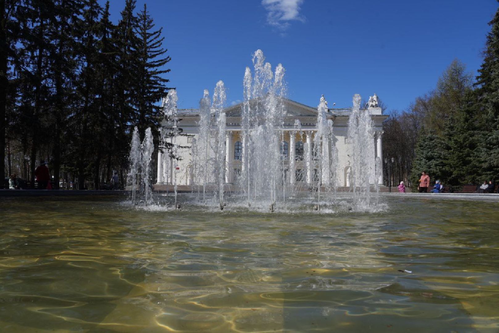 Сергиев Посад, Сергиево-Посадский городской округ, Фонтаны, Общество, Весна, Благоустройство
