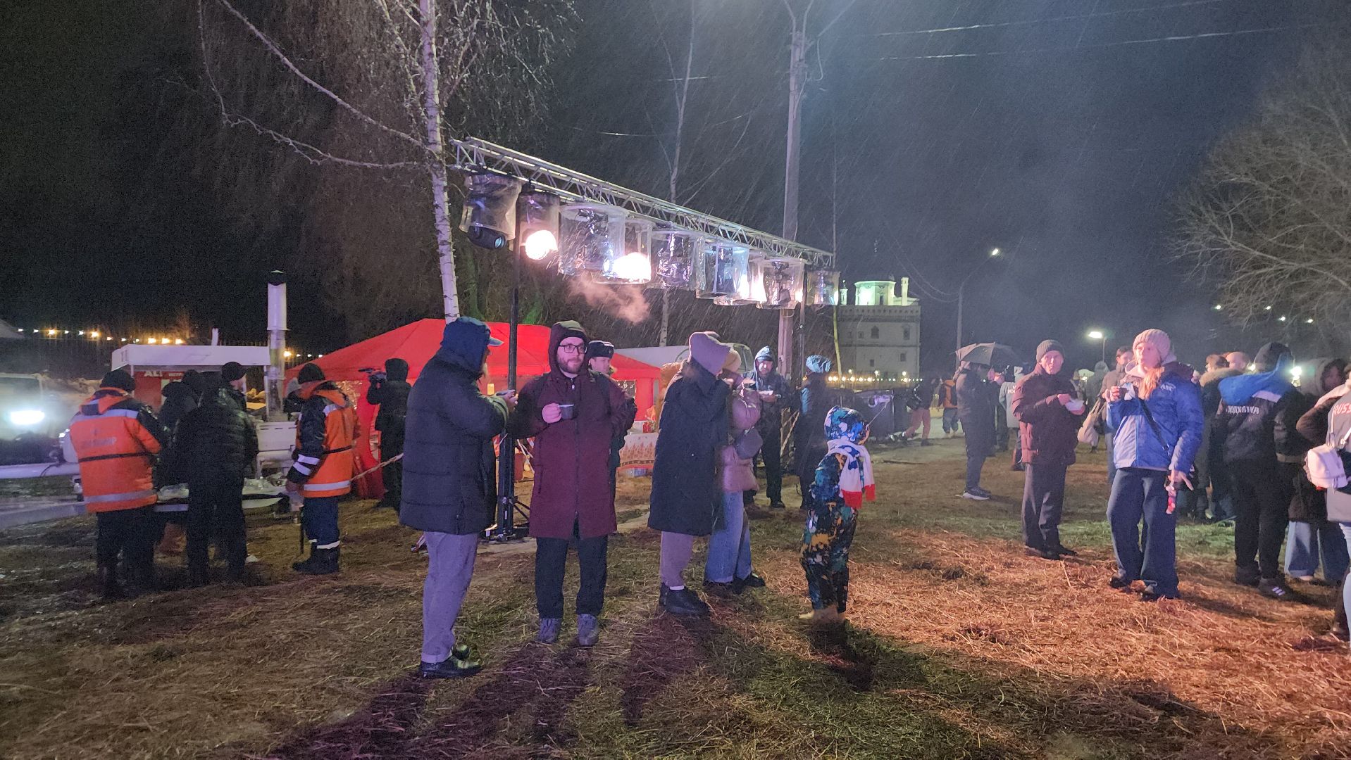 Крещение, Еда, монастырь, Истра, зима в подмосковье,