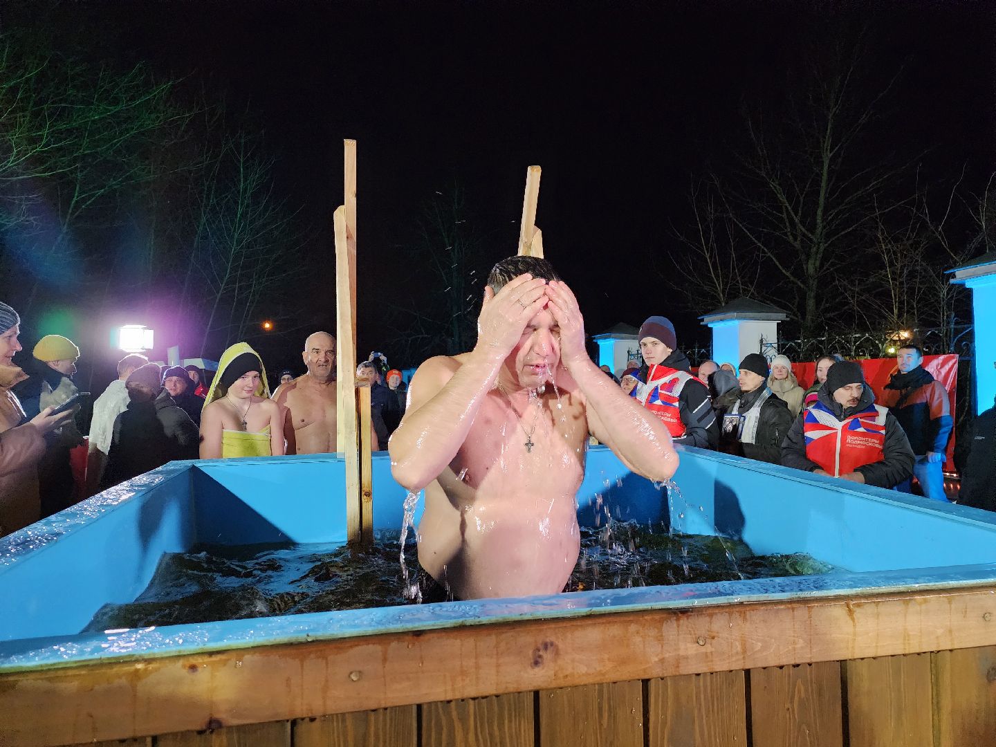 Дубна, Крещение господне, крещенские купания, Храм, вертикалки,