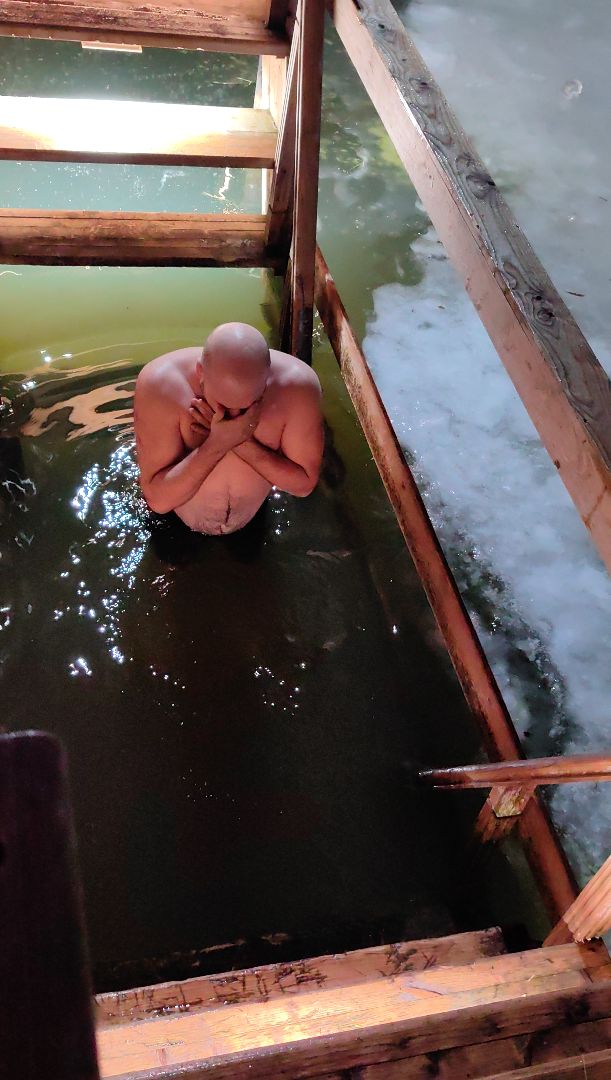 купания, озеро, обряд омовения, Богоявление,