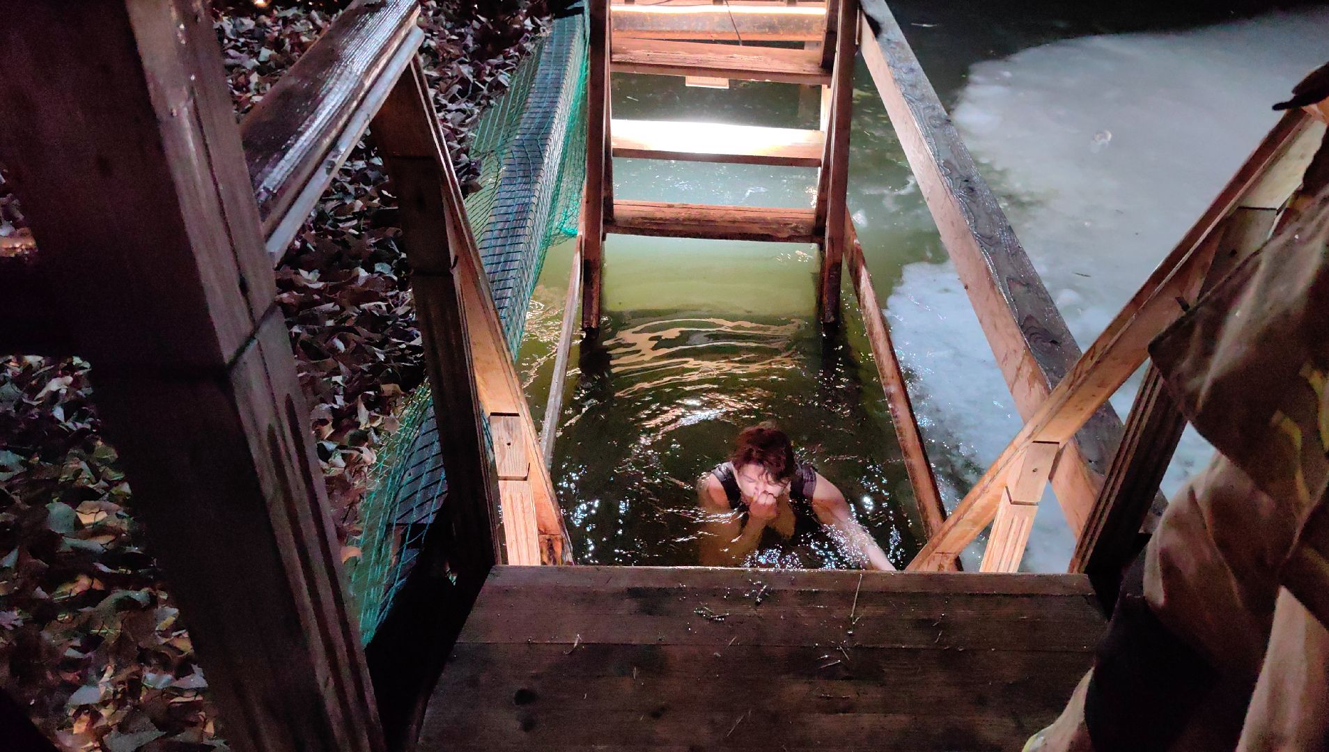 купания, озеро, обряд омовения, Богоявление,