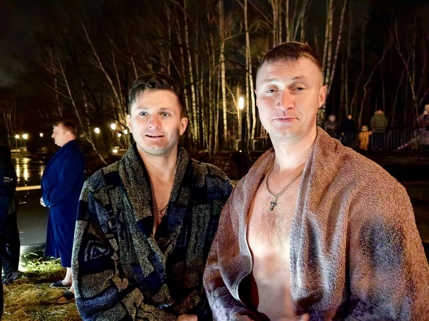 купания, озеро, обряд омовения, Богоявление,