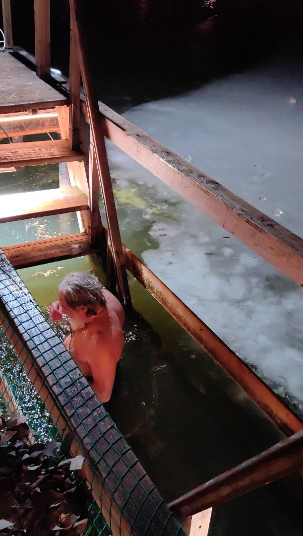 купания, озеро, обряд омовения, Богоявление,