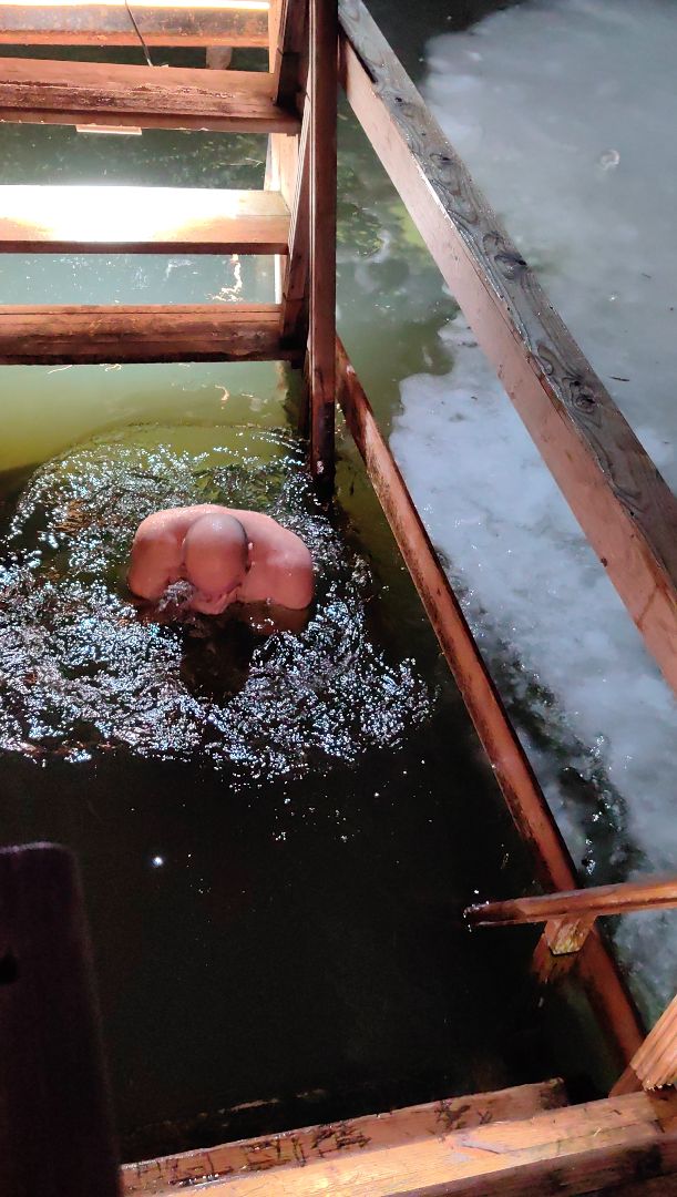 купания, озеро, обряд омовения, Богоявление,