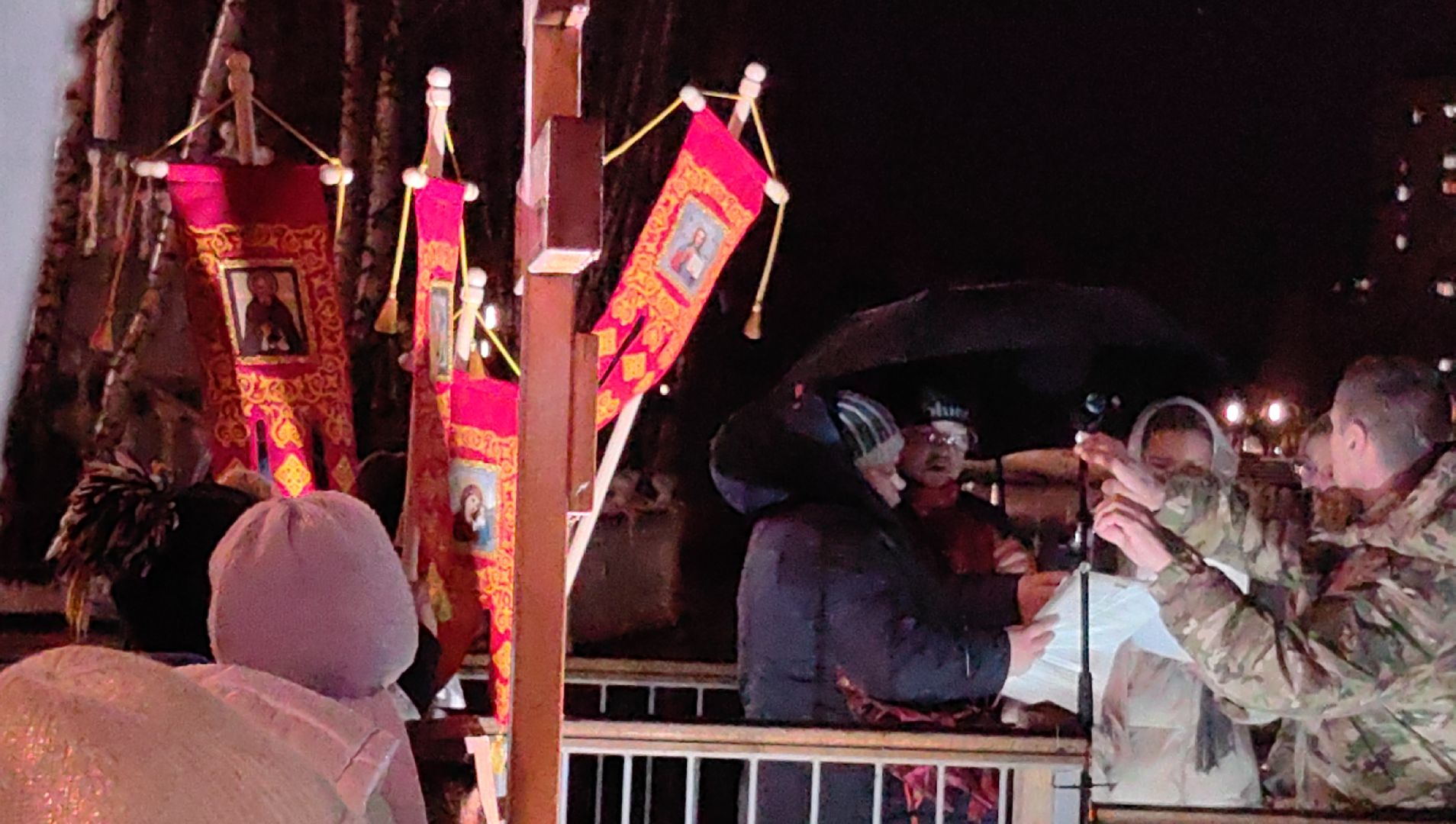 крещение, крестный ход, купание, верующие, озеро, Храм Преображения Господня,