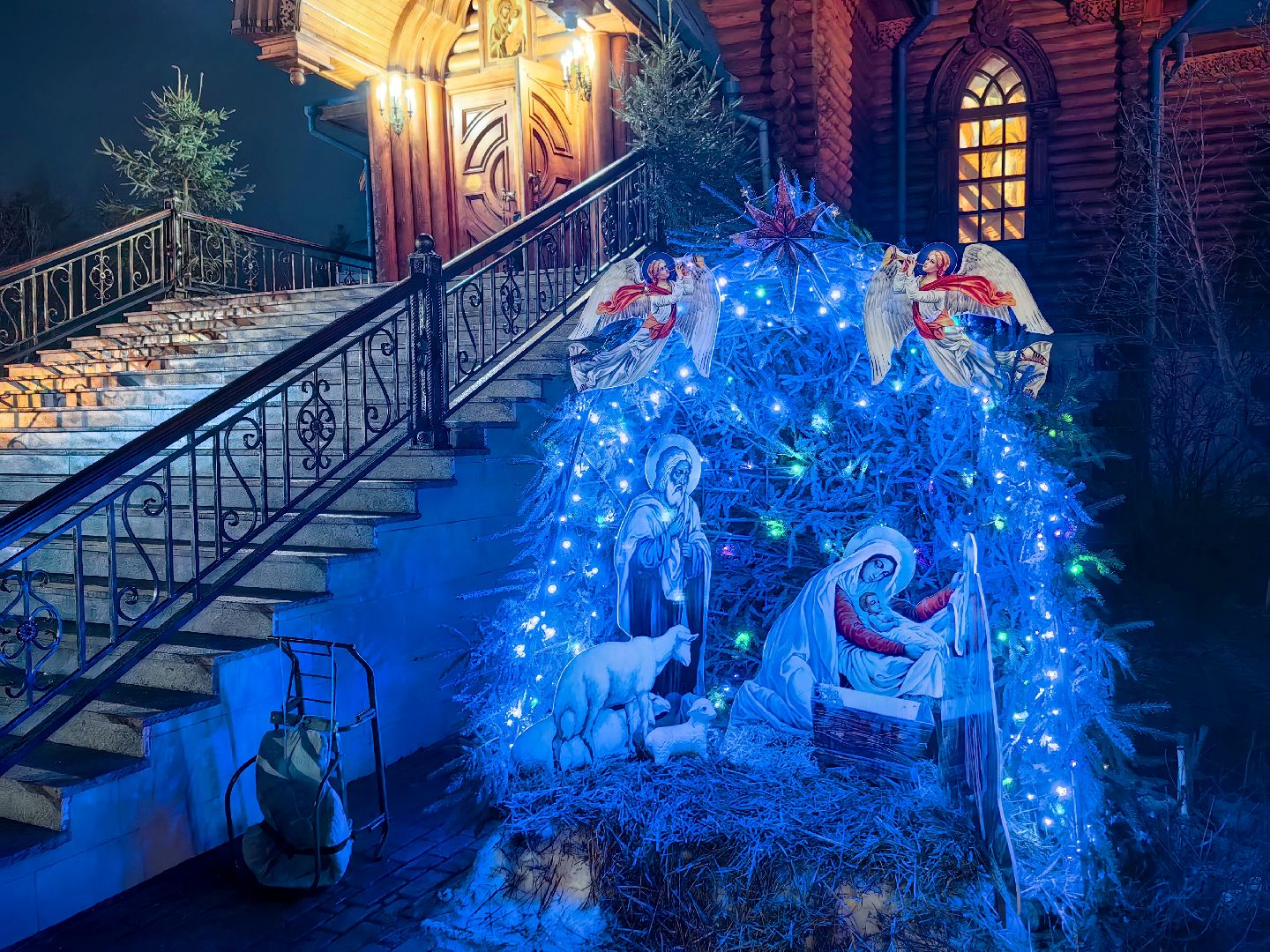 крещение, крестный ход, купание, верующие, озеро, Храм Преображения Господня,