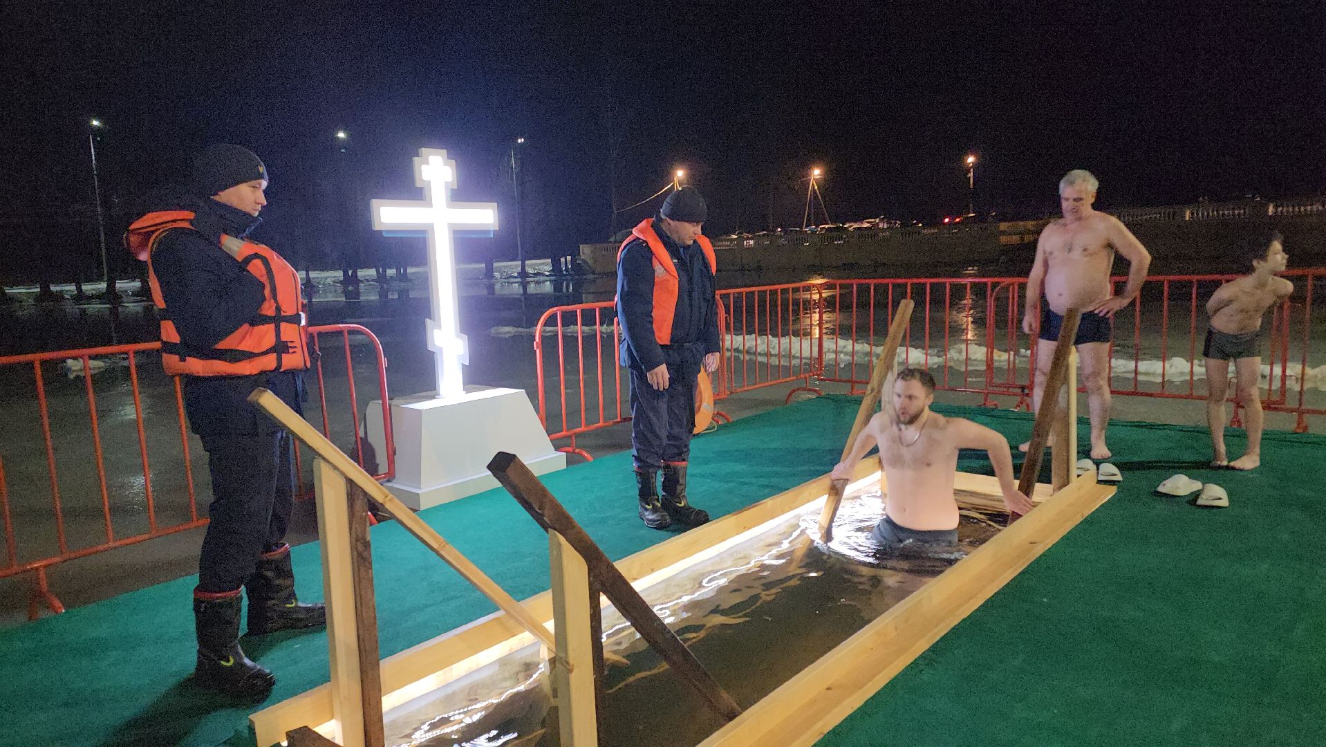 Егорьевск, Подмосковье, Московская область, крещение, вертикалки