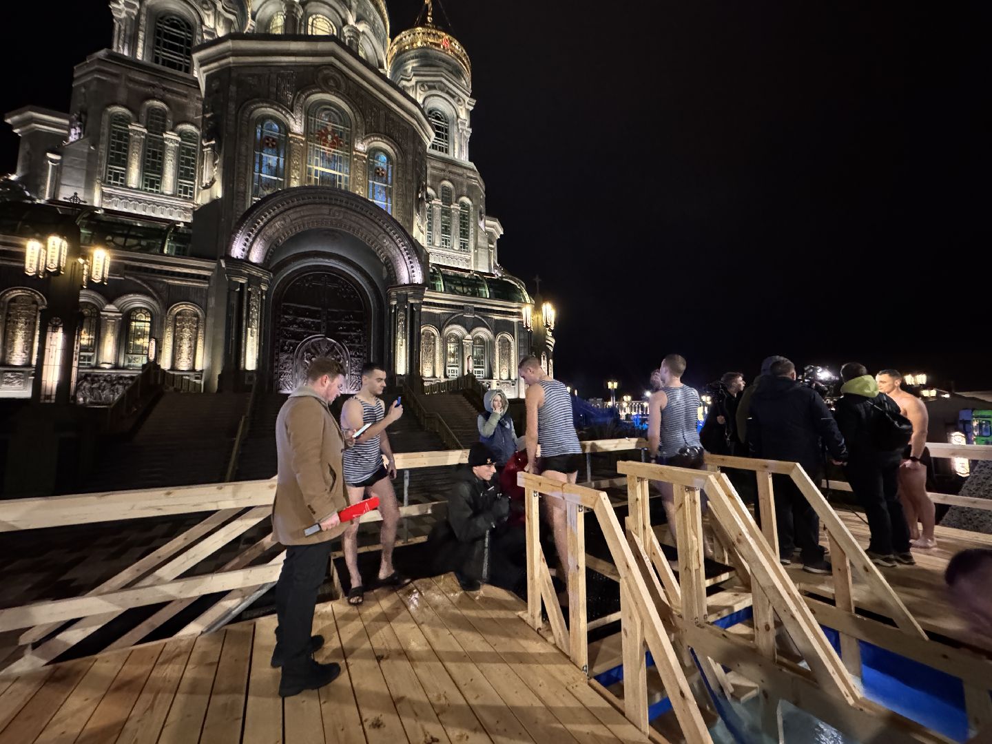 главный храм вооружнных сил россии, Парк Патриот, Крещение в Патриоте, Одинцовский округ,вертикалки,