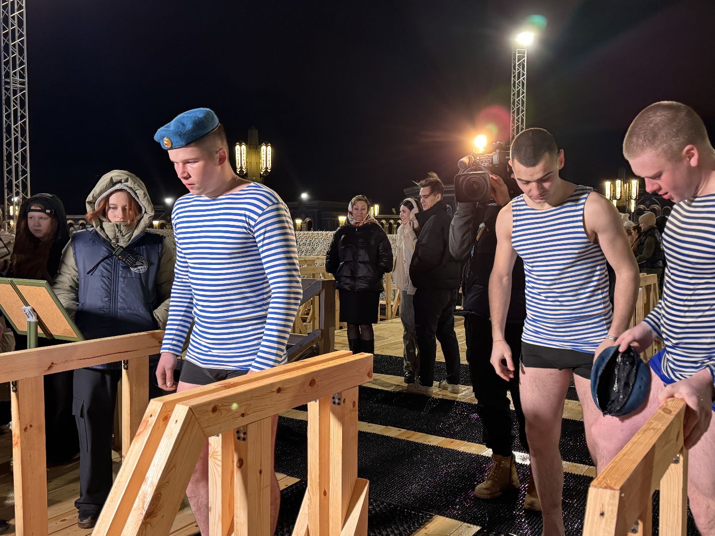 главный храм вооружнных сил россии, Парк Патриот, Крещение в Патриоте, Одинцовский округ,вертикалки,