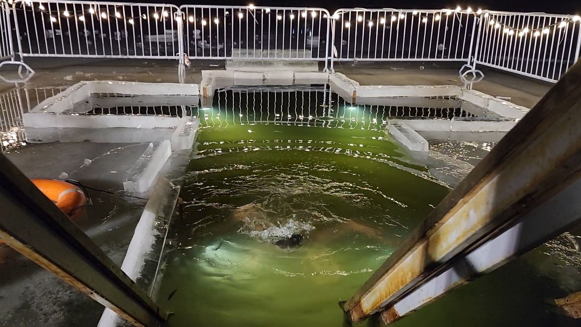 Бронницы, крещение господне, Крещение в Бронницах, Впервые окунулся,