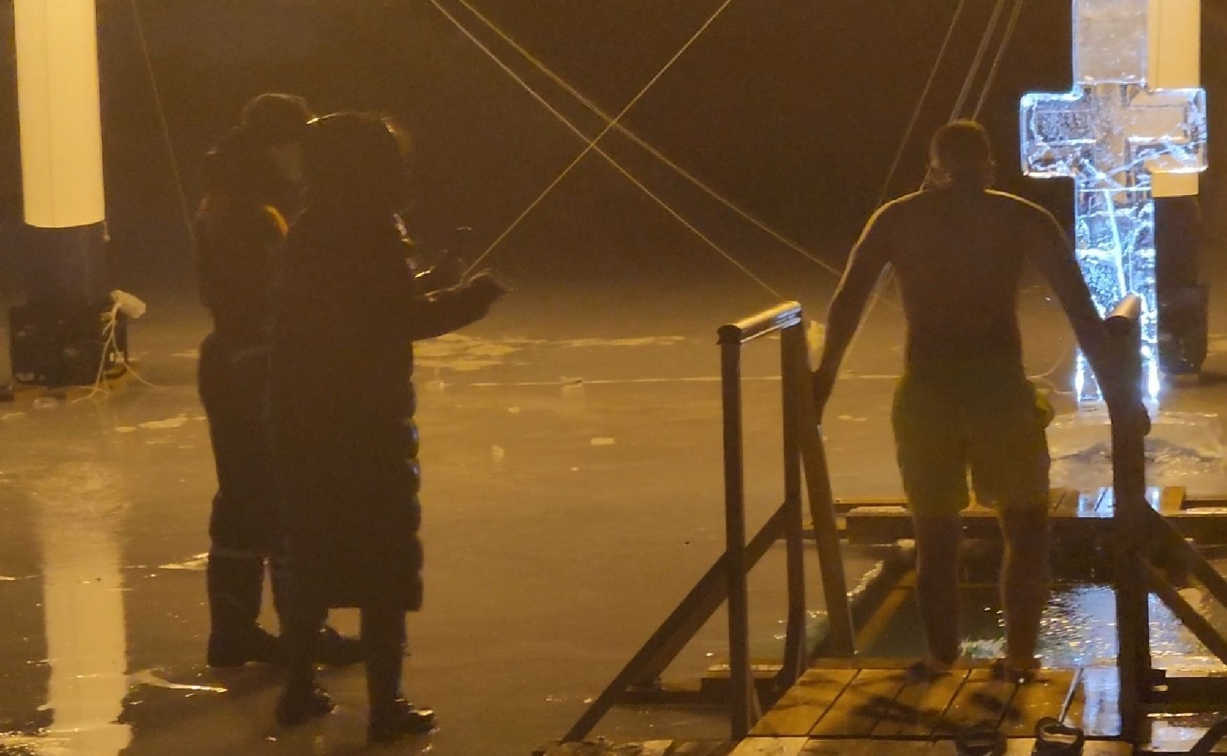 долгопрудный, крещенские купания, котовские моржи, зимнее плавание, вертикалки,