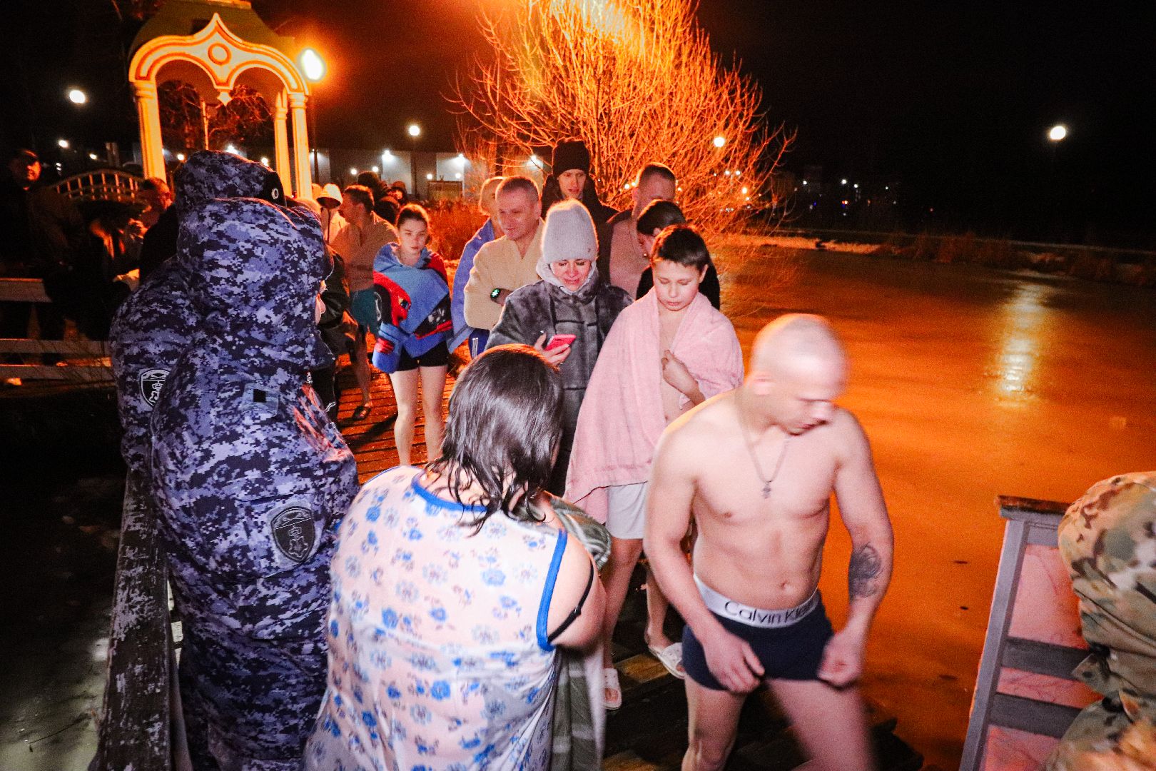 Клин, общество, крещенские купания, праздники, купель, вертикалки,