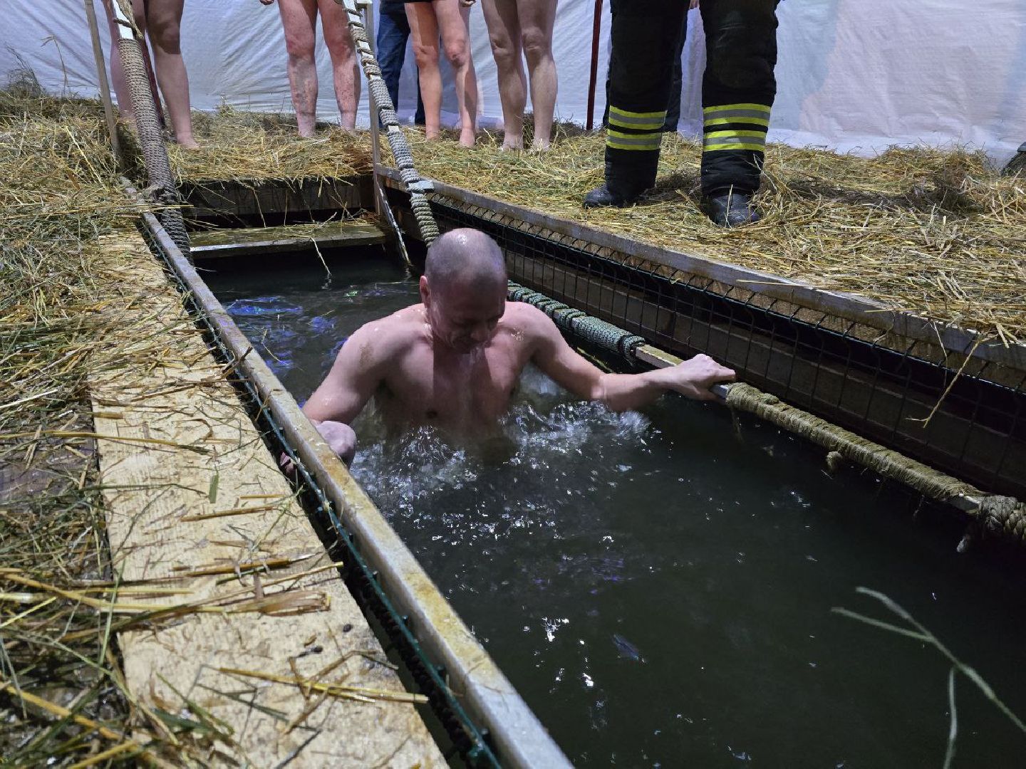 можайск, подмосковье, крещенские купания, крещения господня, православный праздник, можайский муниципальный округ,
