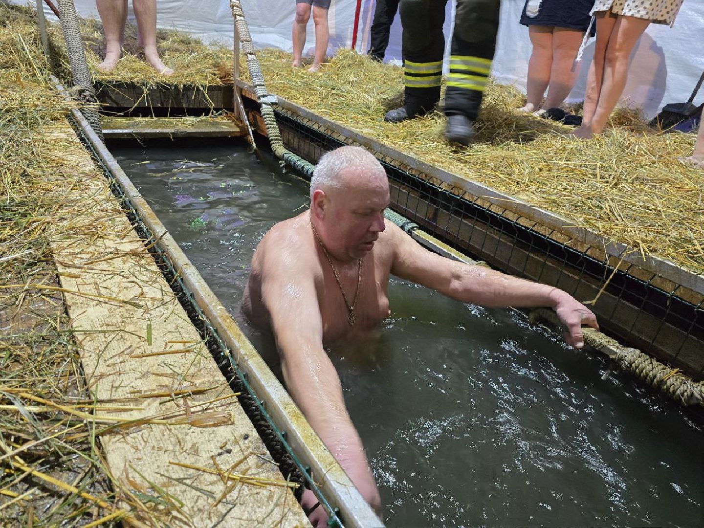 можайск, подмосковье, крещенские купания, крещения господня, православный праздник, можайский муниципальный округ,