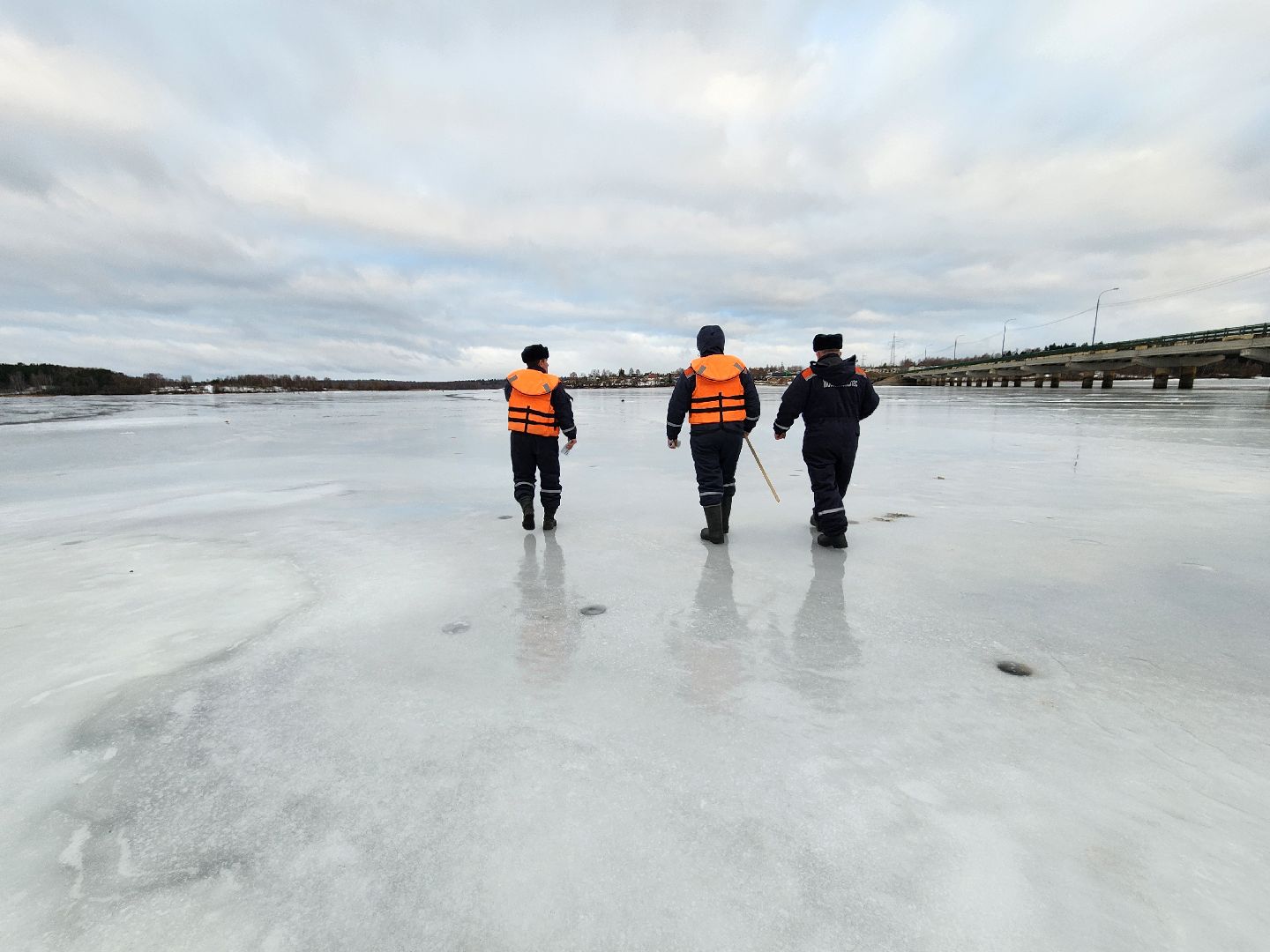 Руза, мособлпожспас, тонкий лед, озернинское водохранилище, безопасность, вертикалки,