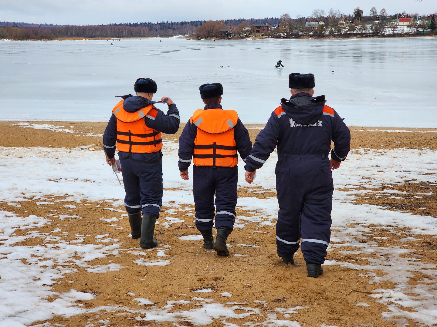 Руза, мособлпожспас, тонкий лед, озернинское водохранилище, безопасность, вертикалки,