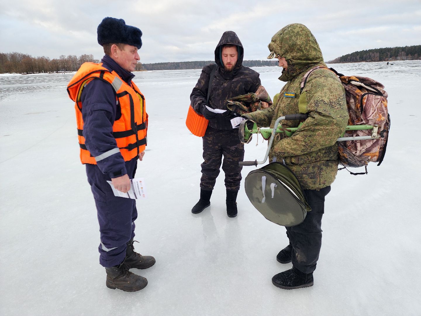 Руза, мособлпожспас, тонкий лед, озернинское водохранилище, безопасность, вертикалки,