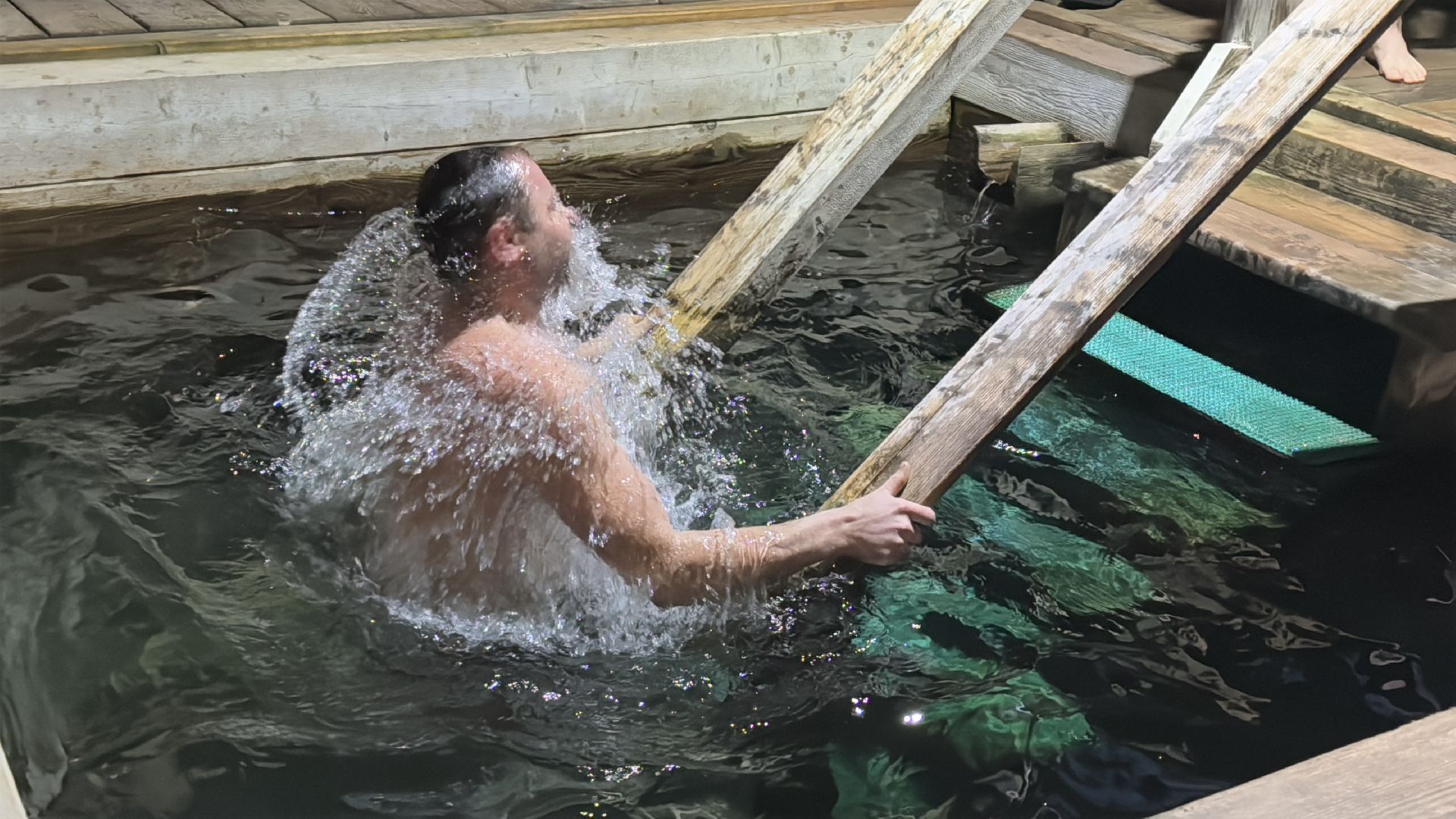 Зарайск, Белый колодец, Крещенские купания, вертикалки