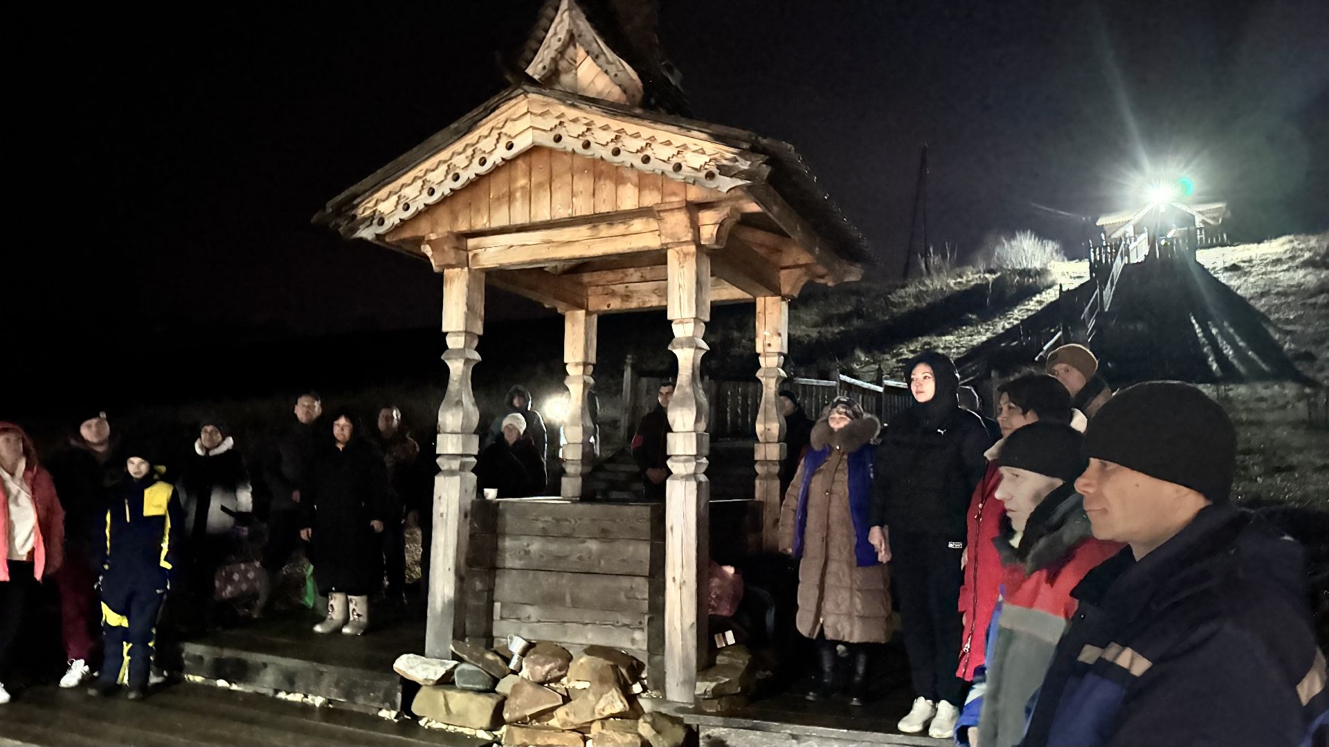 Зарайск, Белый колодец, Крещенские купания, вертикалки