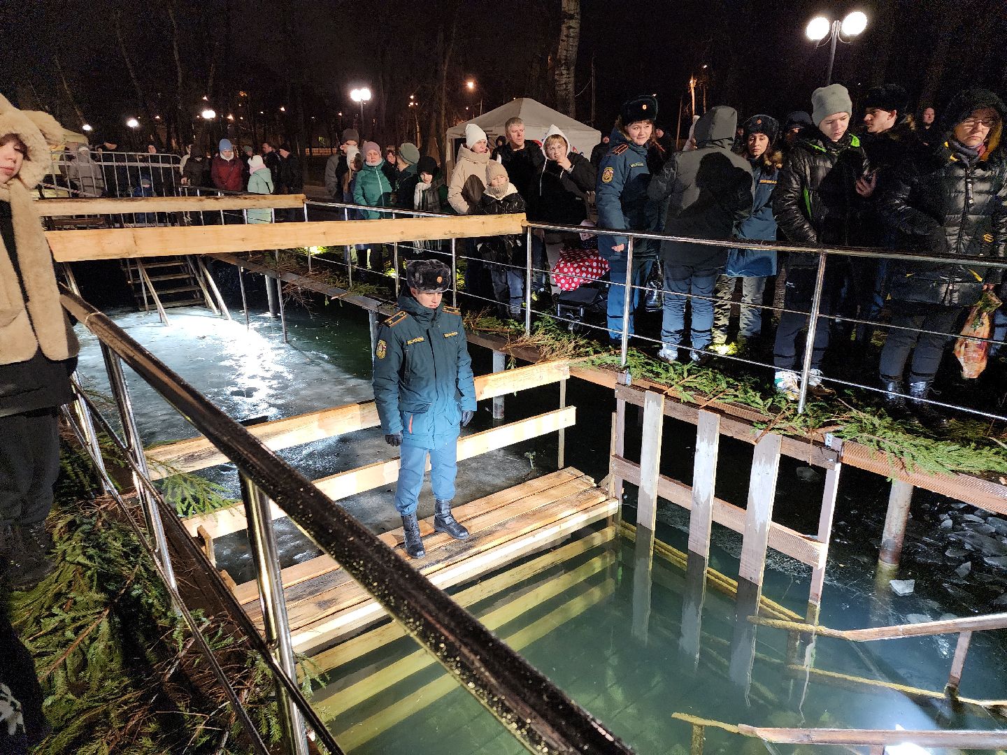 серпухов, подмосковье, крещение, парк Жемчужина, вертикалки,