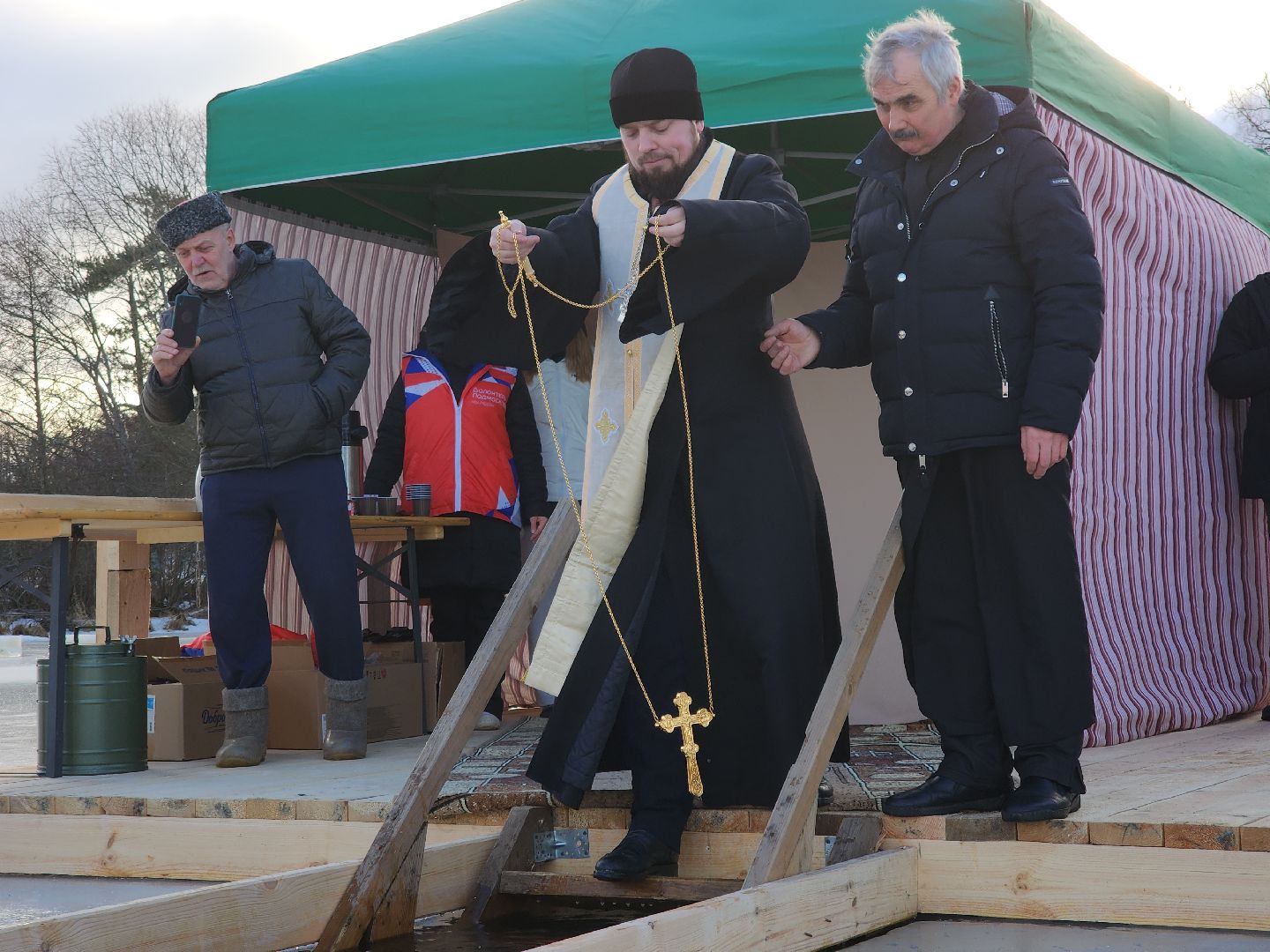 Черноголовка, Крещение, Крещенские купания,