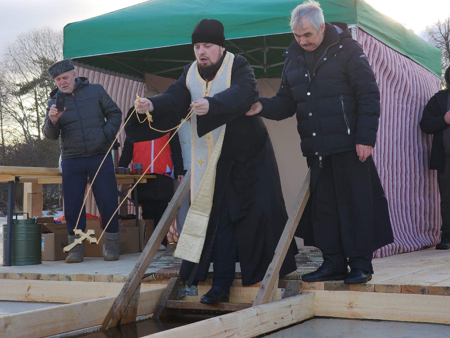 Черноголовка, Крещение, Крещенские купания,