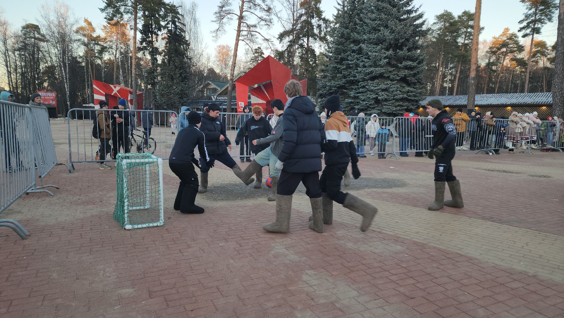 футбол, валенки, парк, балашиха, школьники, соревнования, вертикалки,