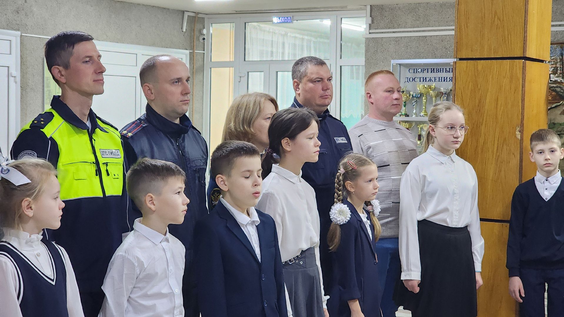 Протвино, Поднятие флага, торжественная линейка, Гимназия протвино,