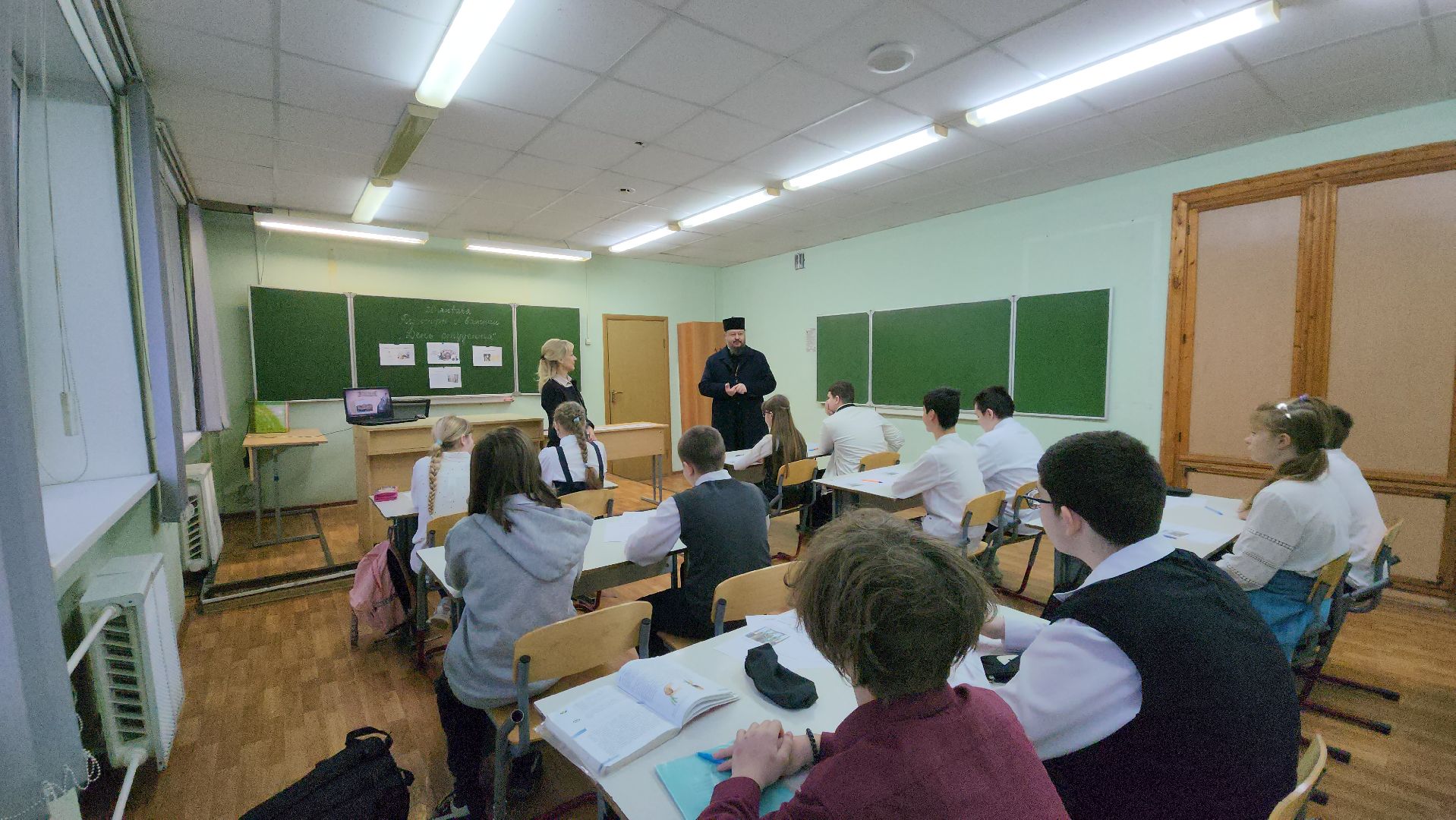 Школа, торжественная линейка, Лобня, вертикалки,