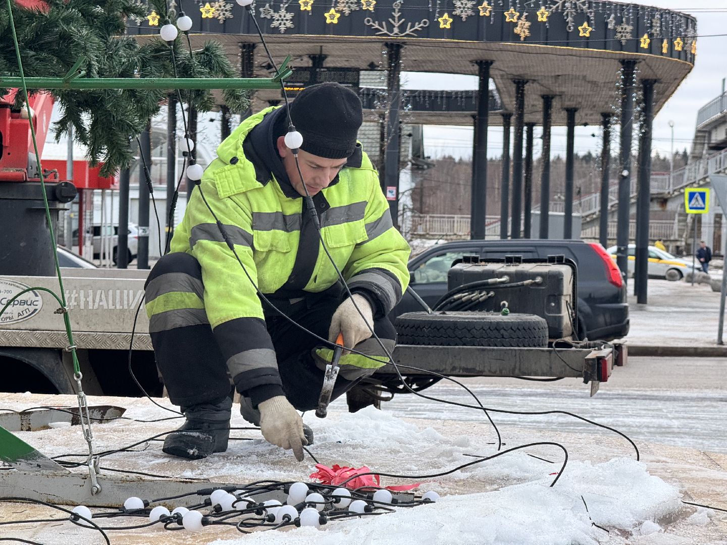 шаховская, разборка елки, ёлка, благоустойство, вертикалки,