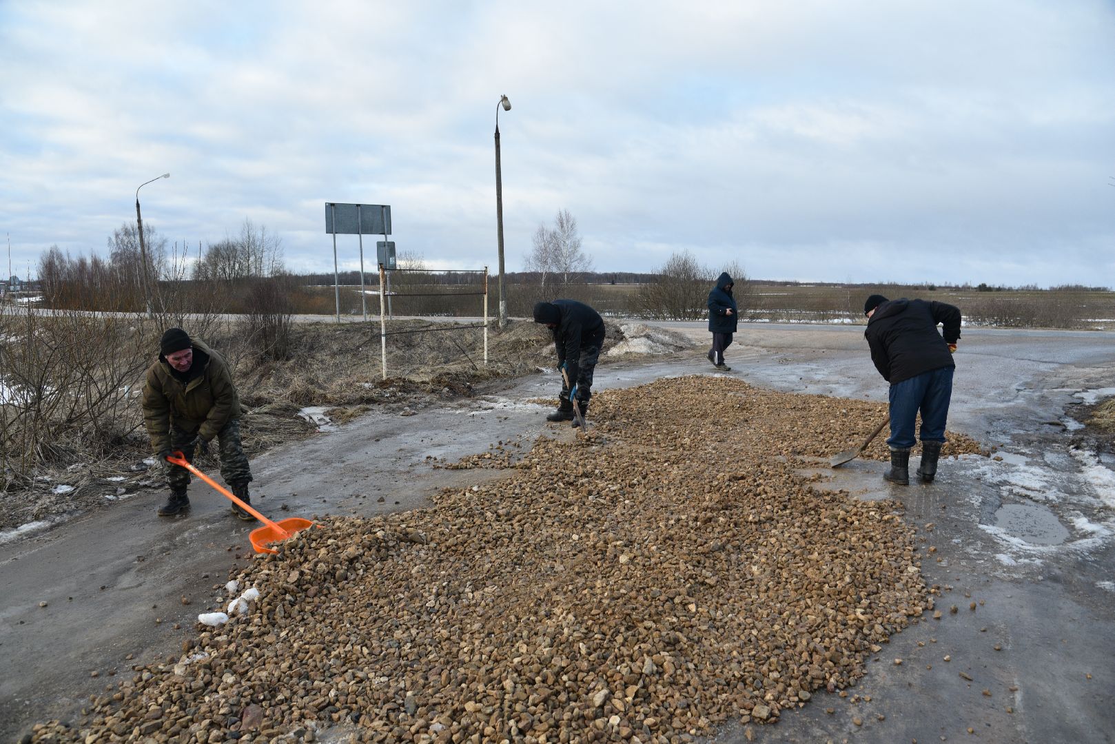 лотошино, благоустройство, добродел, обращения жителей, ямочный ремонт, вертикалки,
