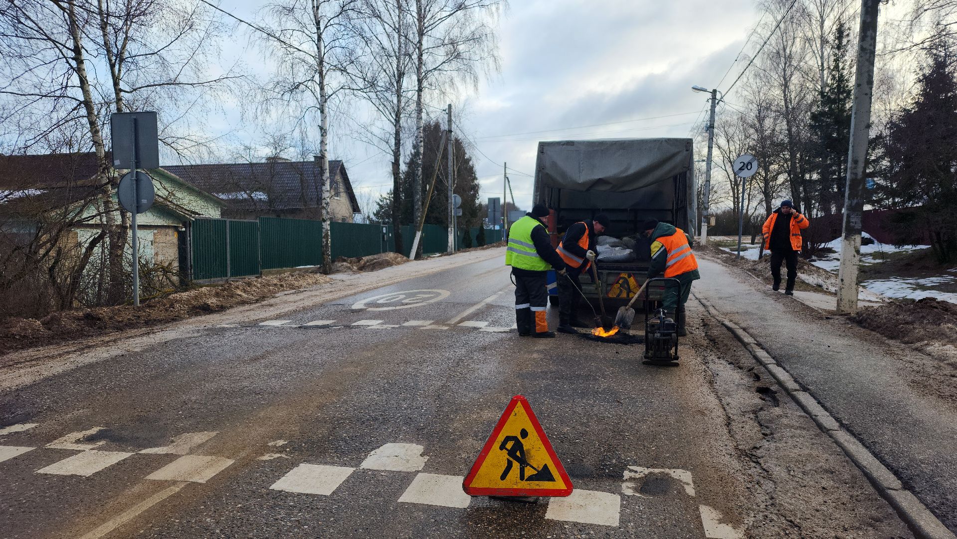 ремонт дорог, ямочный ремонт, мосавтодор, вертикалки,