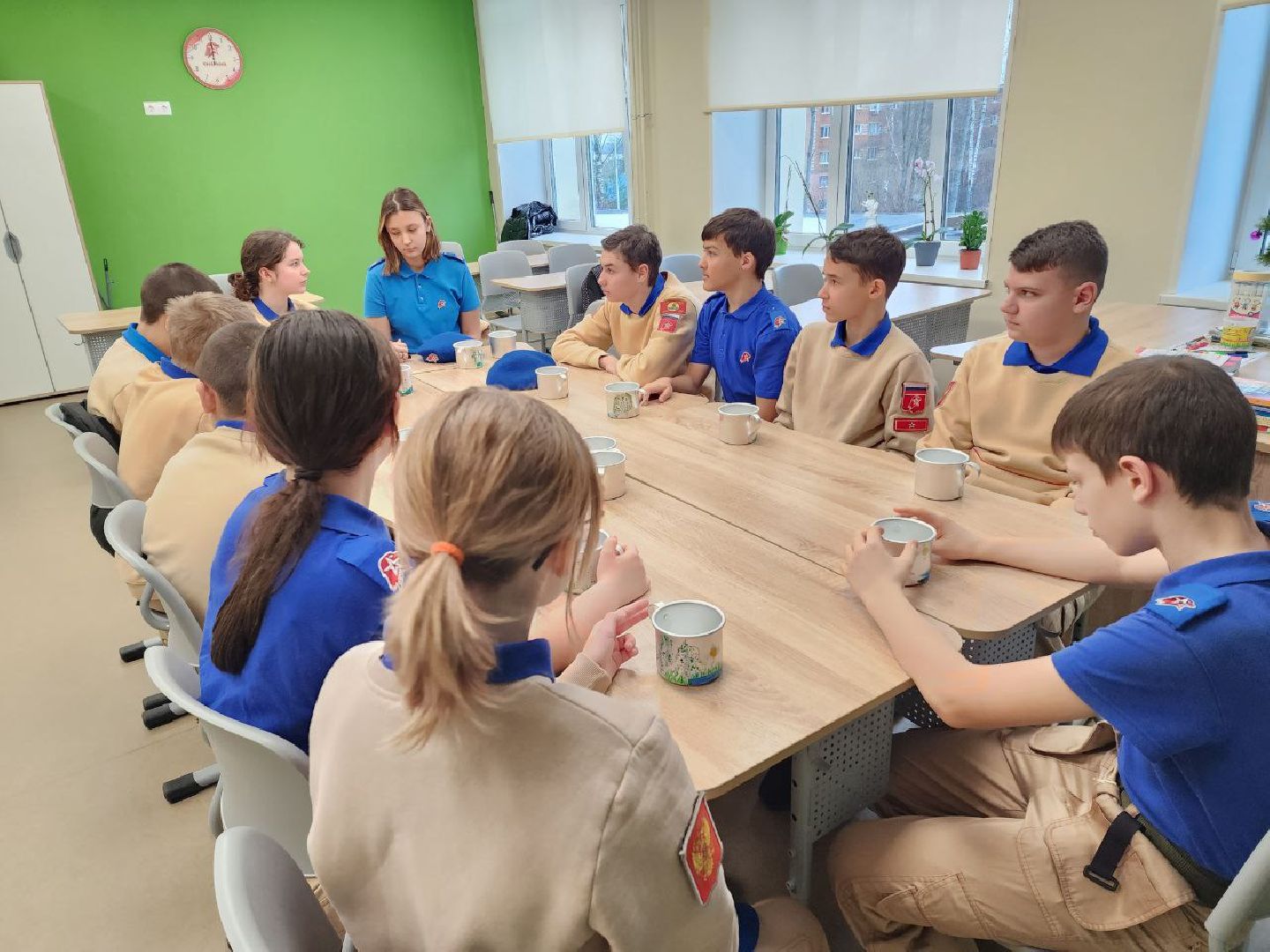 солнечногорск, юнармейцы, роспись кружек, помощь бойцам, вертикалки,