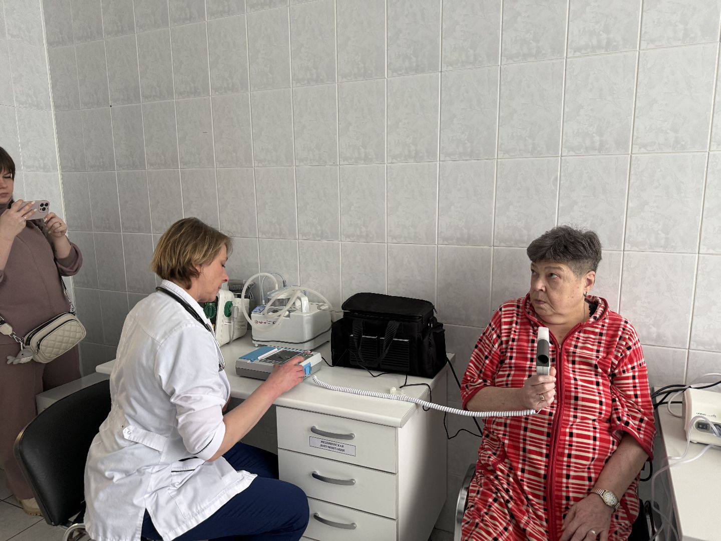 новое оборудование, терапевтическое отделение, вертикалки,