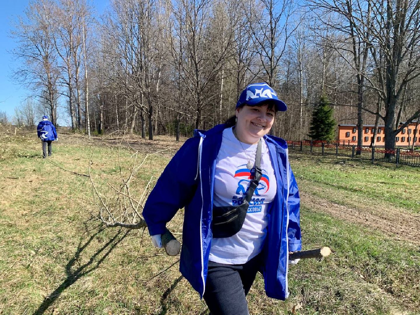 Можайск, Можайский городской округ, Подмосковье, субботник, 9 мая, Единая Россия, уборка территории, волонтёры