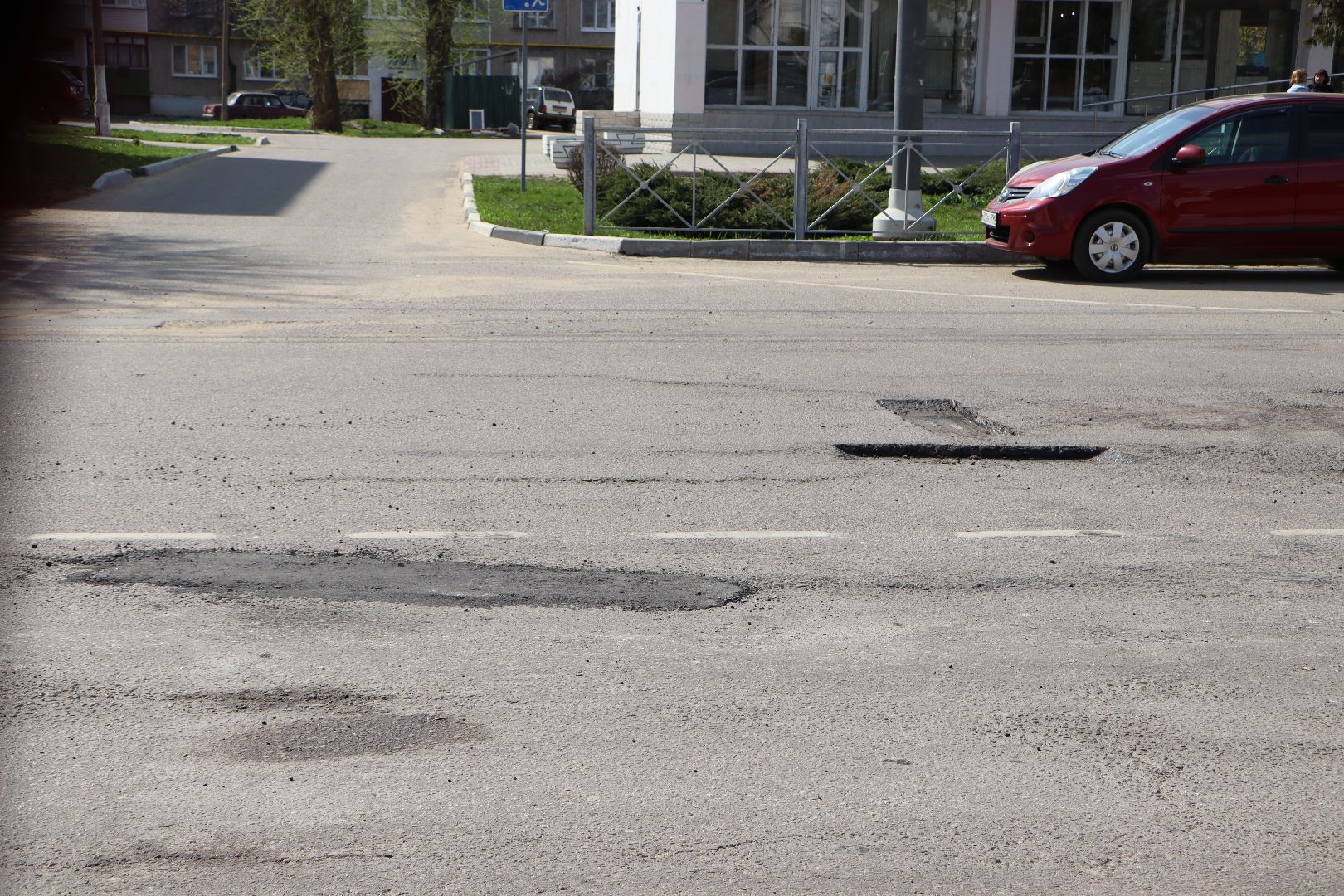 Серебряные Пруды, дороги