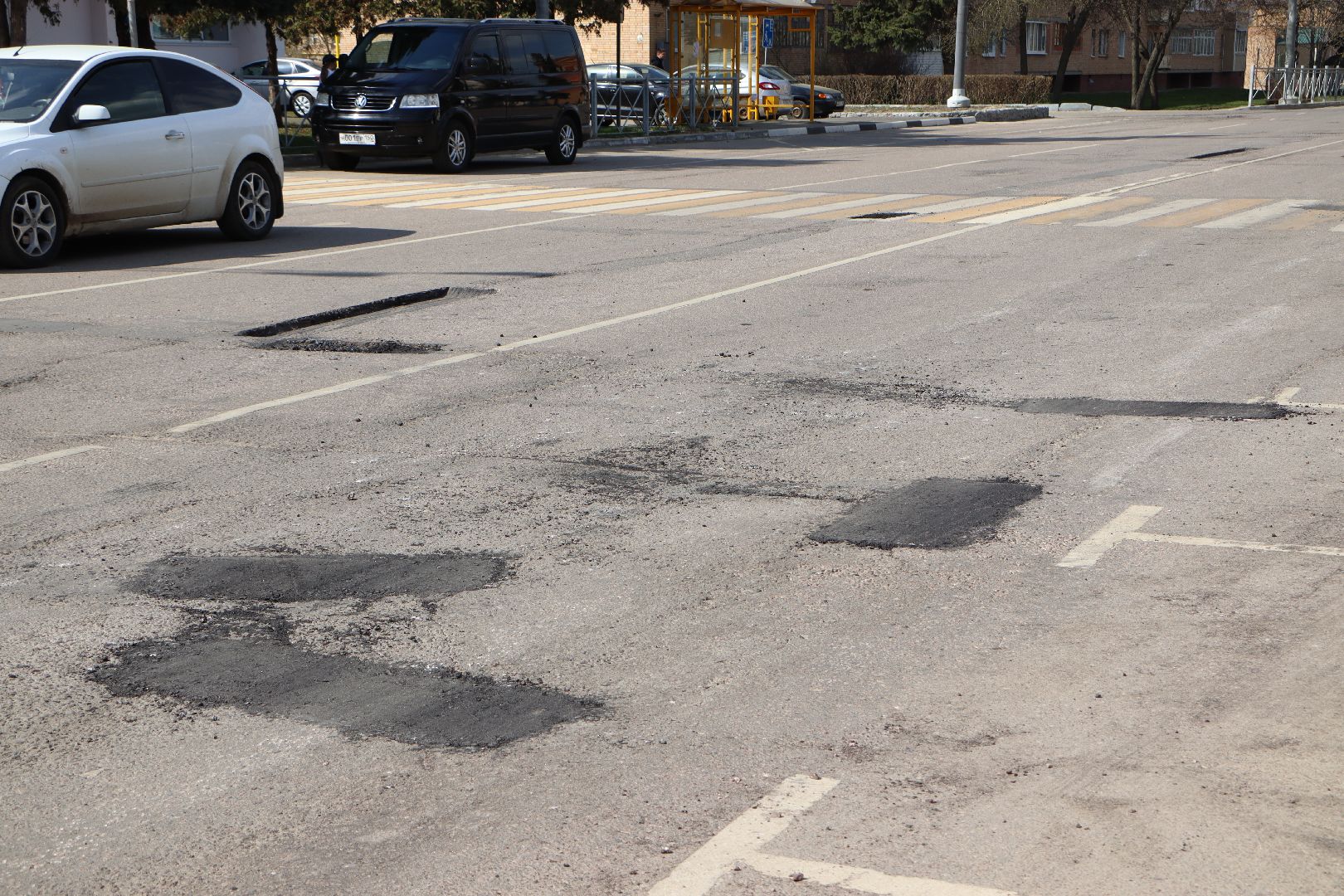 Серебряные Пруды, дороги